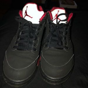 Jordan Retros 5’s